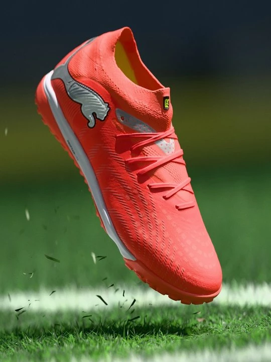 Obrázek produktu Kopačky na umělý povrch Puma černá