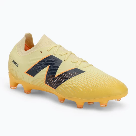 Obrázek produktu Kopačky New Balance Tekela Magia Low Laced V4 FG beige