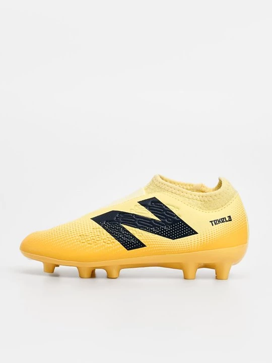 Obrázek produktu Kopačky pro pevný povrch New Balance