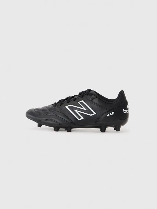 Obrázek produktu Kopačky pro pevný povrch New Balance