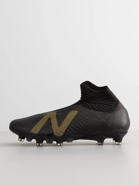 Obrázek produktu Kopačky pro pevný povrch New Balance