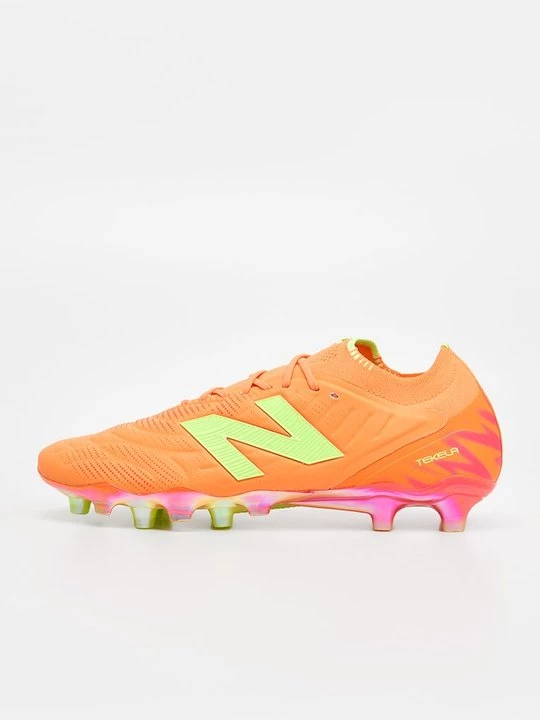 Obrázek produktu Kopačky pro pevný povrch New Balance oranžová