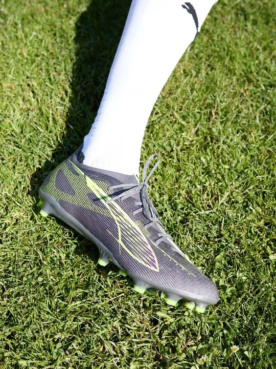 Obrázek produktu Kopačky pro pevný povrch Puma antracitová