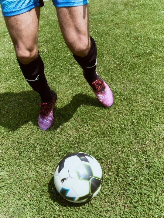 Obrázek produktu Kopačky pro pevný povrch Puma černá