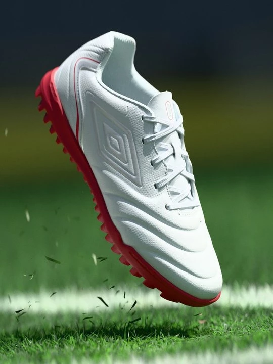 Obrázek produktu Kopačky pro pevný povrch Umbro