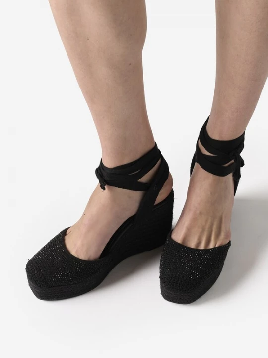 Obrázek produktu KOROSHI Sandály černá