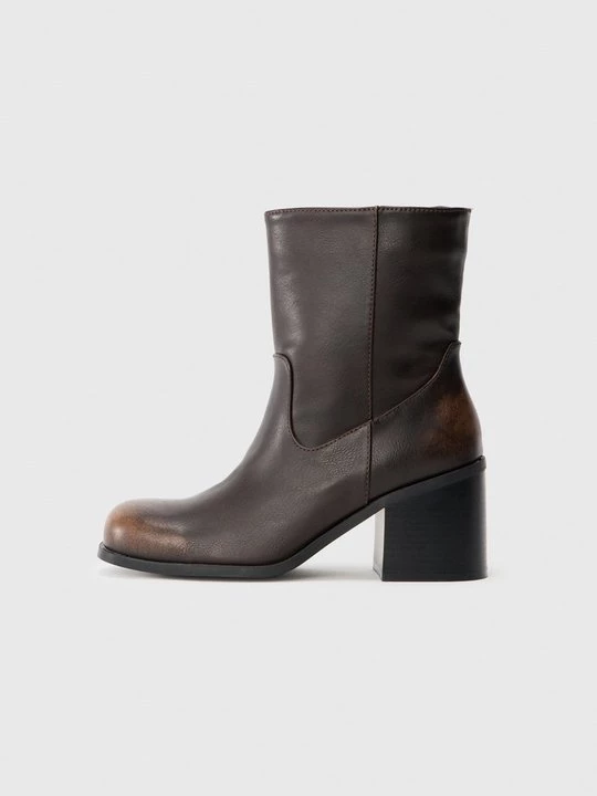 Obrázek produktu Kotníková obuv na vysokém podpatku Even&Odd Wide Fit