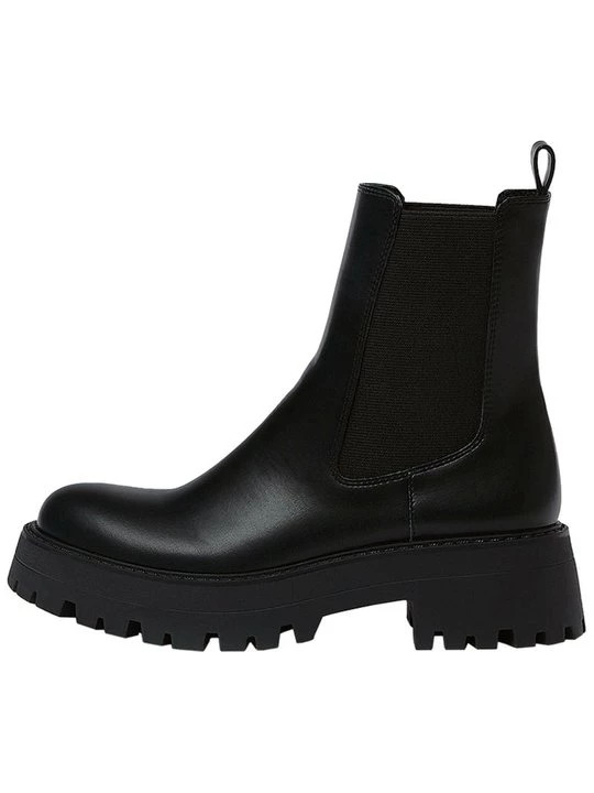 Obrázek produktu Kotníková obuv PULL&BEAR