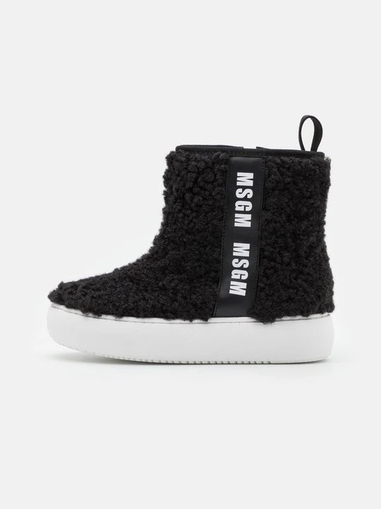 Obrázek produktu Kotníkové boty MSGM černá