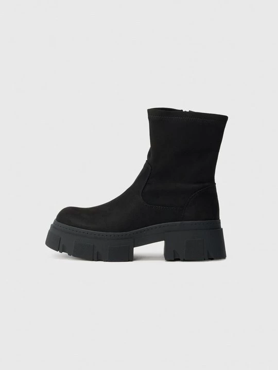 Obrázek produktu Kotníkové boty na platformě Even&Odd Wide Fit By Zalando černá