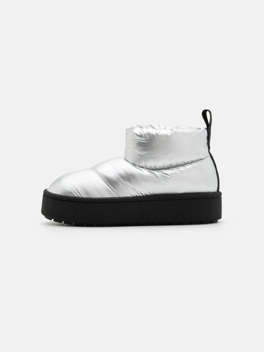 Obrázek produktu Kotníkové boty na platformě Zign By Zalando stříbrná