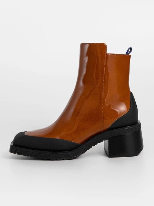 Obrázek produktu Kotníkové boty Tory Burch koňaková