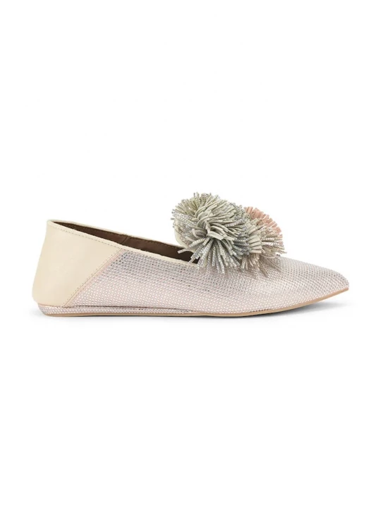 Obrázek produktu Kurt Geiger London Semišové mokasíny Kurt Geiger London Pom Pom Point Slip On béžová
