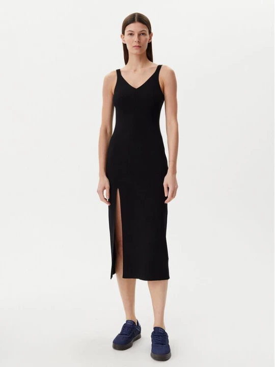 Obrázek produktu Lacoste Úpletové šaty EF9270 Černá Slim Fit