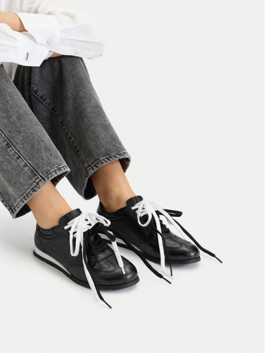 Obrázek produktu Lasocki Sneakersy CEO-WI16-VERISIA-01 Černá