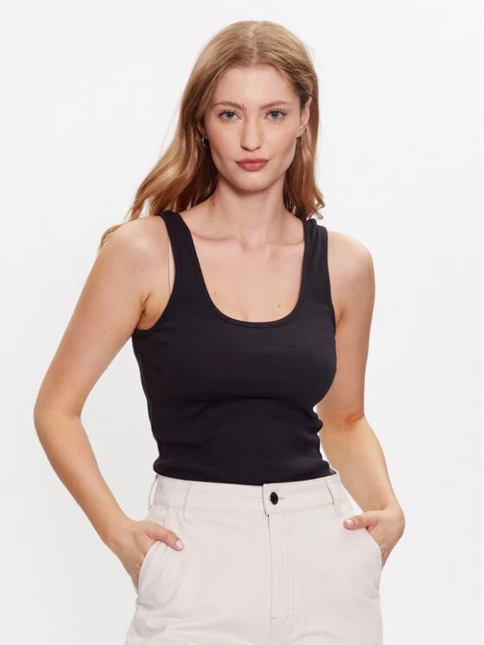 Obrázek produktu Levi'® Top Essential A5906-0000 Černá Regular Fit Levi's