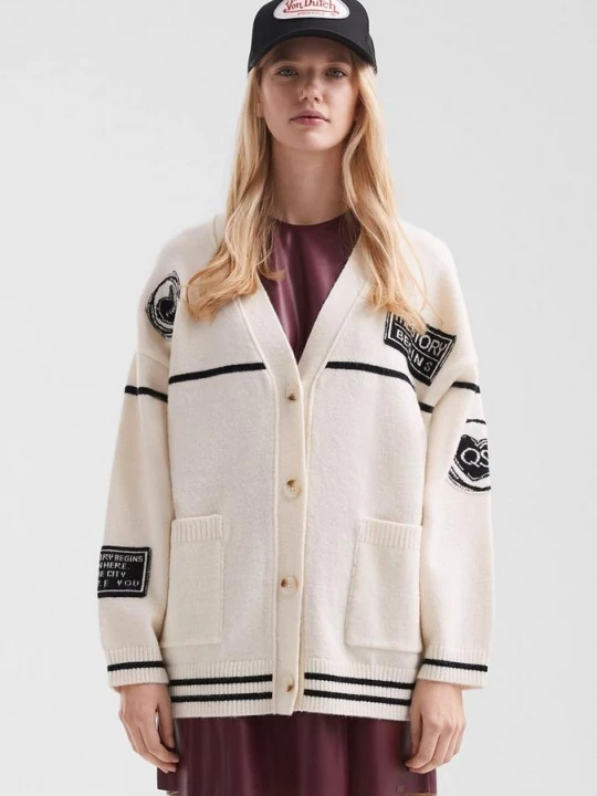Obrázek produktu Ležérní oversized svetr se záplatami QS krémová