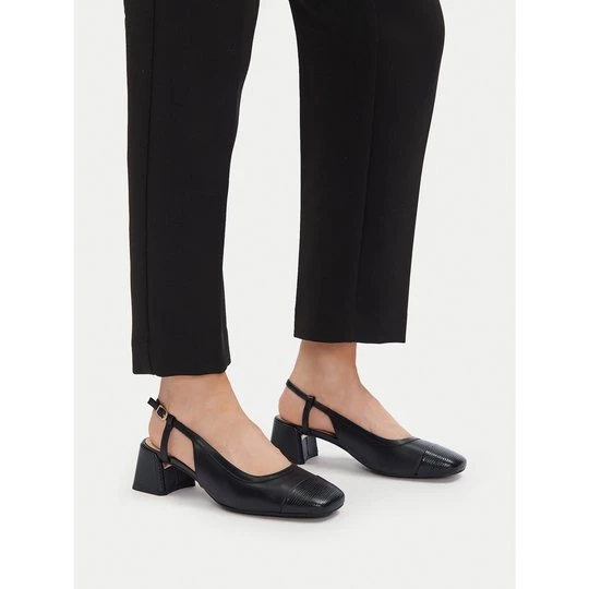 Obrázek produktu Lodičky Clarks Nyta45 Sling 26181320 Černá