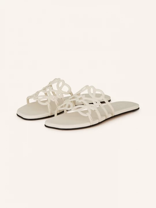 Obrázek produktu Loewe Pantofle Petal Anagram bílá