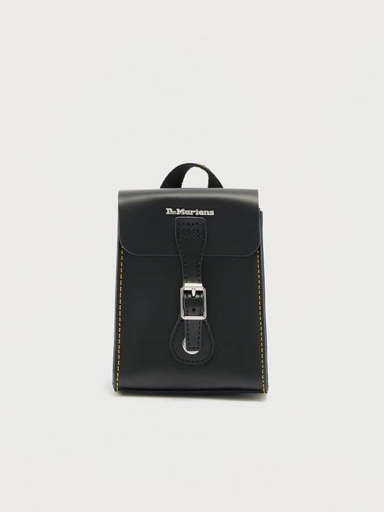 Obrázek produktu Malý batoh Dr. Martens černá