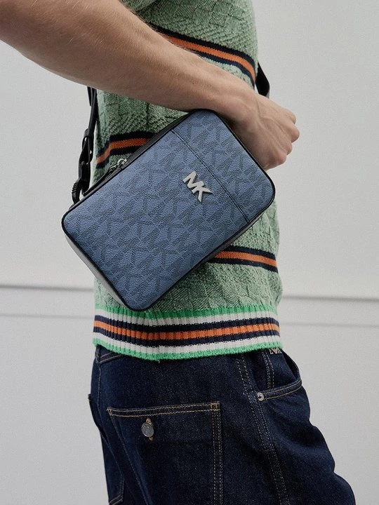 Obrázek produktu Malý batoh Michael Kors modrý denim