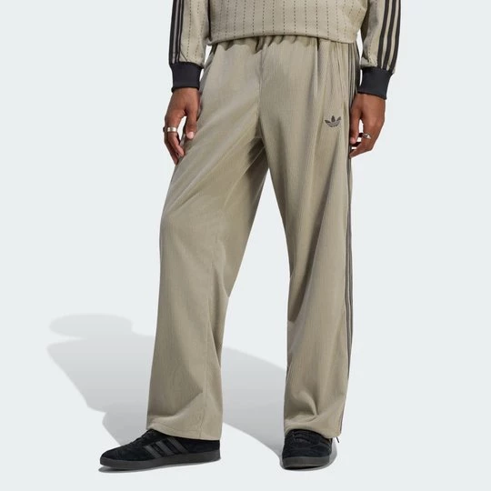 Obrázek produktu MANŠESTROVÉ SPORTOVNÍ KALHOTY FIREBIRD Adidas Silver Pebble
