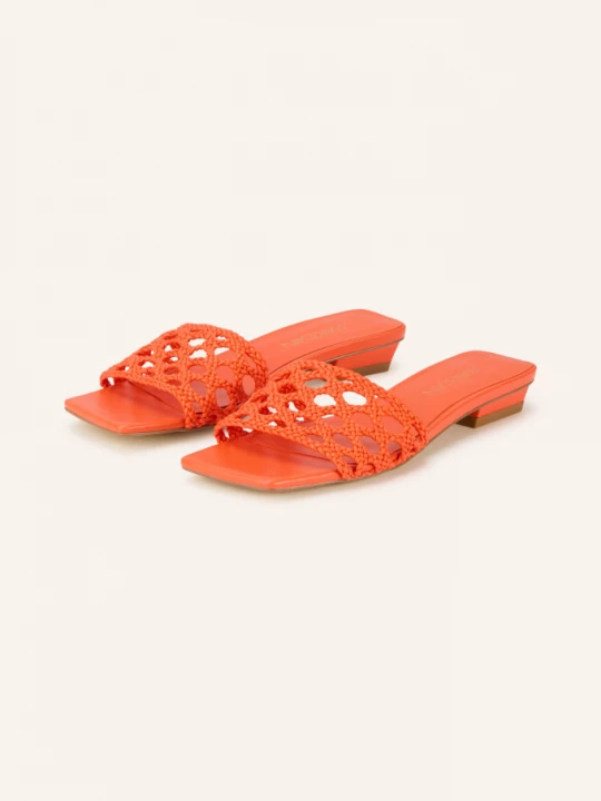 Obrázek produktu Marc Cain Sandál 223 bright tomato