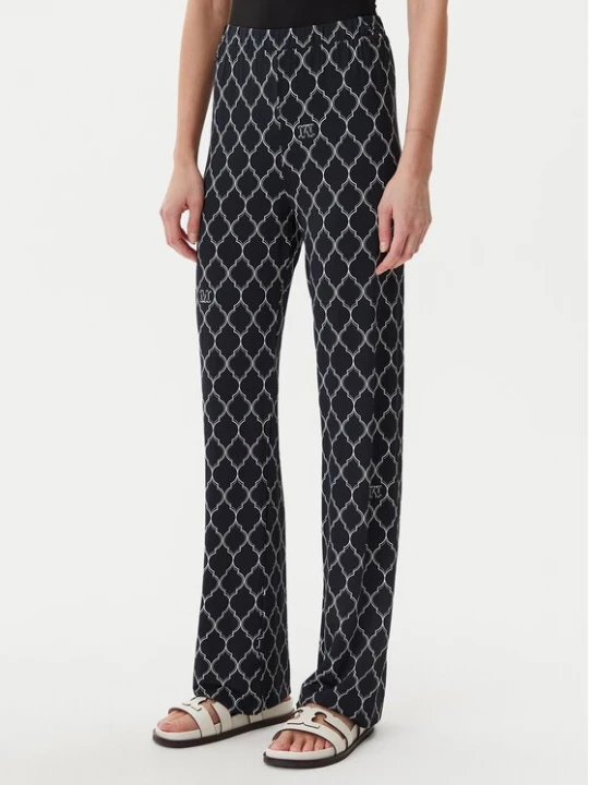 Obrázek produktu Max Mara Beachwear Teplákové kalhoty 2516781039650 Černá Regular Fit