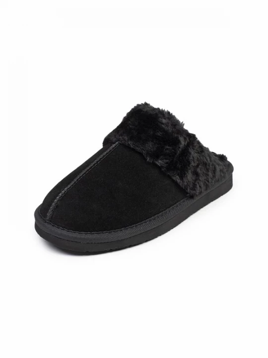 Obrázek produktu Minnetonka Pantofle 'Chesney' černá