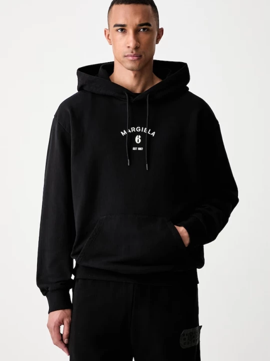 Obrázek produktu MM6 Maison Margiela mikina s kapucí pánská bavlněná černá