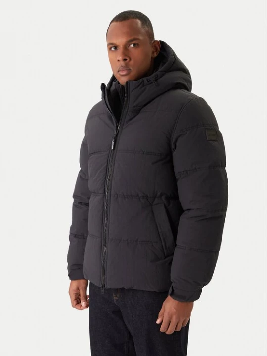 Obrázek produktu Mustang Zimní bunda Oakfield 1017069 Černá Regular Fit