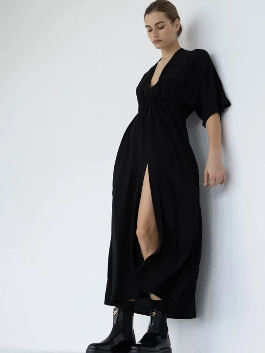 Obrázek produktu Muuv. Muuv šaty kimono z viskózy DUE černá