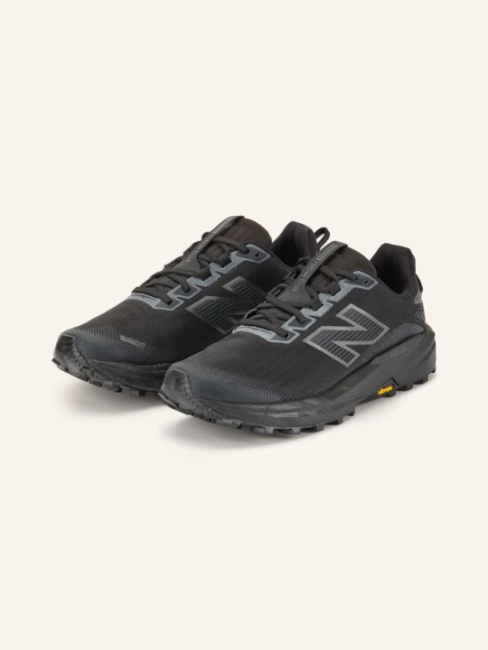 Obrázek produktu New Balance Běžecké Trailové Boty Fuelcell Rebel černá