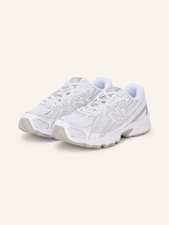 Obrázek produktu New Balance Sneakersy 740 bílá / stříbrná