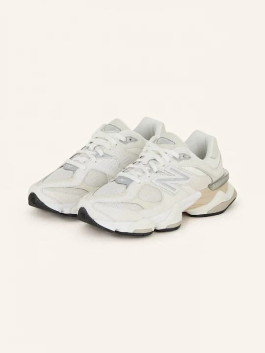 Obrázek produktu New Balance Sneakersy 9060 krémová / režná