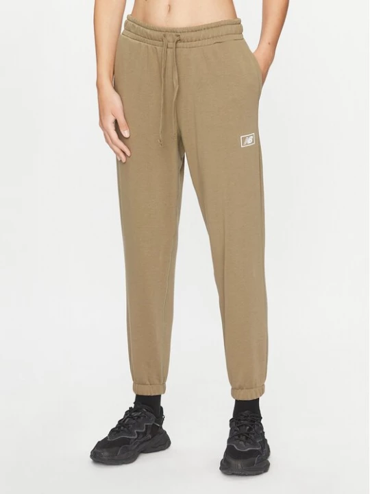 Obrázek produktu New Balance Teplákové kalhoty Essentials French Terry Pant WP33508 Zelená Regular Fit
