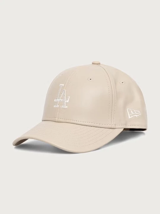 Obrázek produktu New Era kšiltovka z imitace kůže DIAMANTE PU 9FORTY® MC béžová