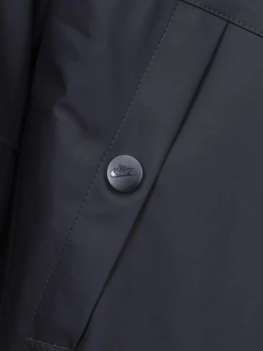 Obrázek produktu Nike nepromokavá bunda dětská černá
