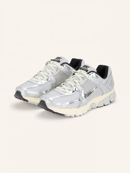 Obrázek produktu Nike Sneakersy Zoom Vomero 5 světle šedá / stříbrná