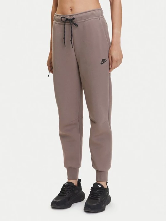 Obrázek produktu Nike Teplákové kalhoty Tech Fleece HV6779 Hnědá Regular Fit