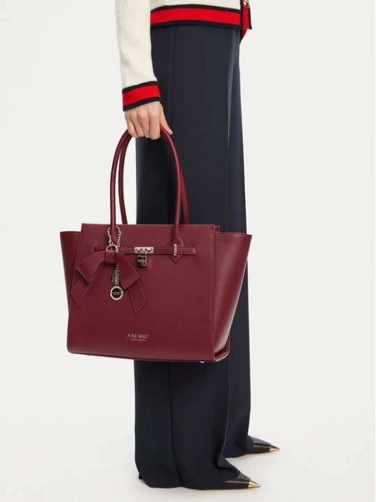 Obrázek produktu Nine West Kabelka CEO-Chelsea-Charm-III-LX10186 Bordó