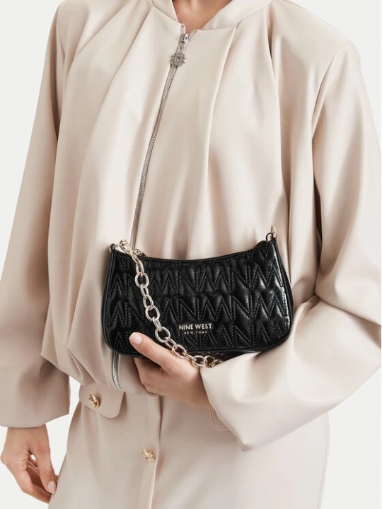 Obrázek produktu Nine West Kabelka CEO-SILKEN GLOW-LA482-7888 Černá