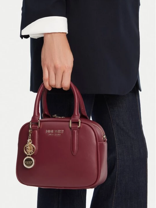 Obrázek produktu Nine West Kabelka CEO-Soho-Star-LX10160 Bordó