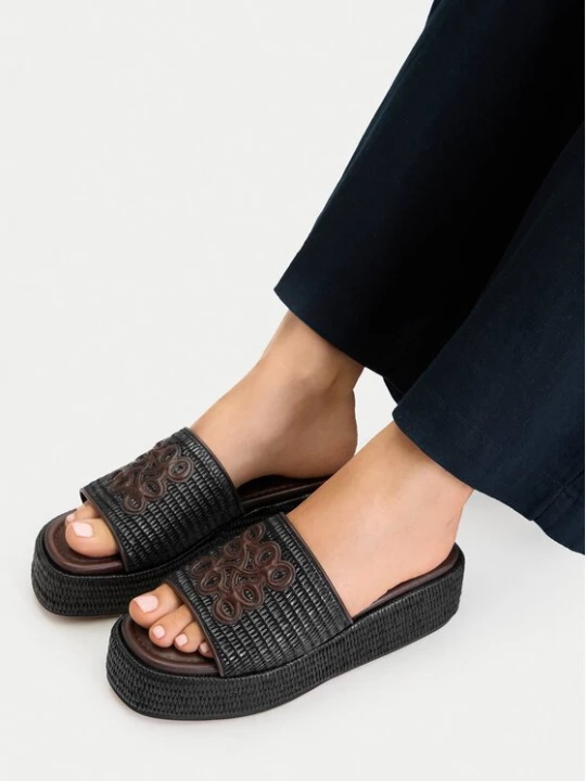 Obrázek produktu Nine West Nazouváky EO-259-8201 Černá