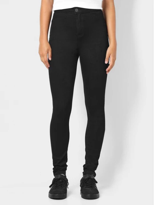 Obrázek produktu Noisy May Jeansy Ella 27000768 Černá Skinny Fit