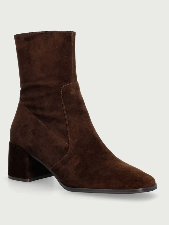 Obrázek produktu Nokwol kotníkové boty na sloupku dámské semišové Jan Brown Suede