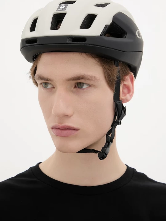 Obrázek produktu Oakley cyklistická helma pánská ARO3 Endurance béžová