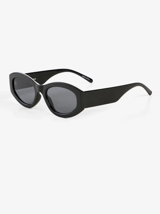 Obrázek produktu Okulary przeciwsłoneczne typu motyl BonPrix czarny