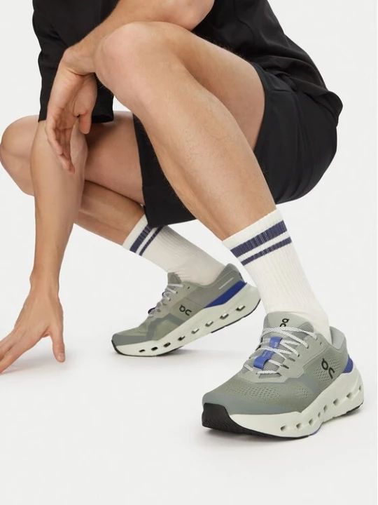 Obrázek produktu On Běžecké boty Cloudrunner 3 3MG10074422 Šedá