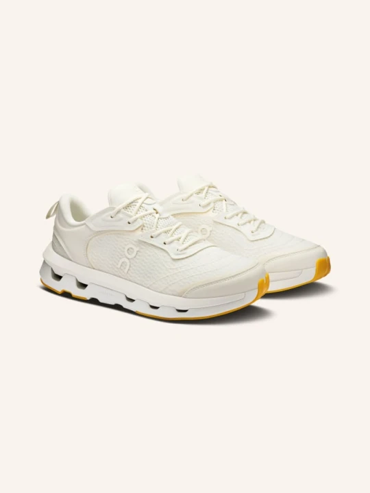 Obrázek produktu On Sneakersy Cloudzone Moon krémová